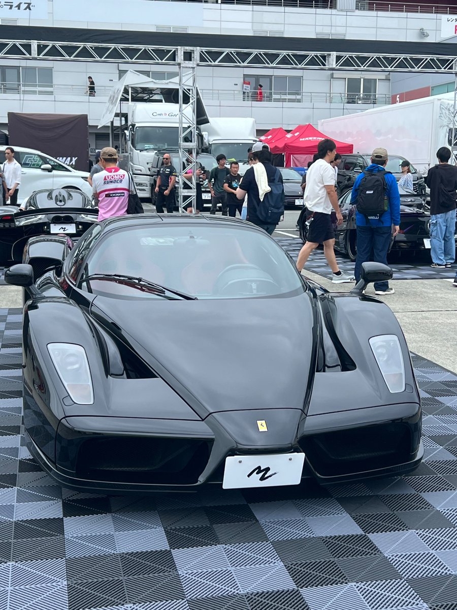 tessy11's tweet image. ランデヴー特典で初のモータースポーツ観戦。前澤友作選手も登場。展示されてたMZ SUPERCARの芸術品のようなクルマの数々、凄すぎた。