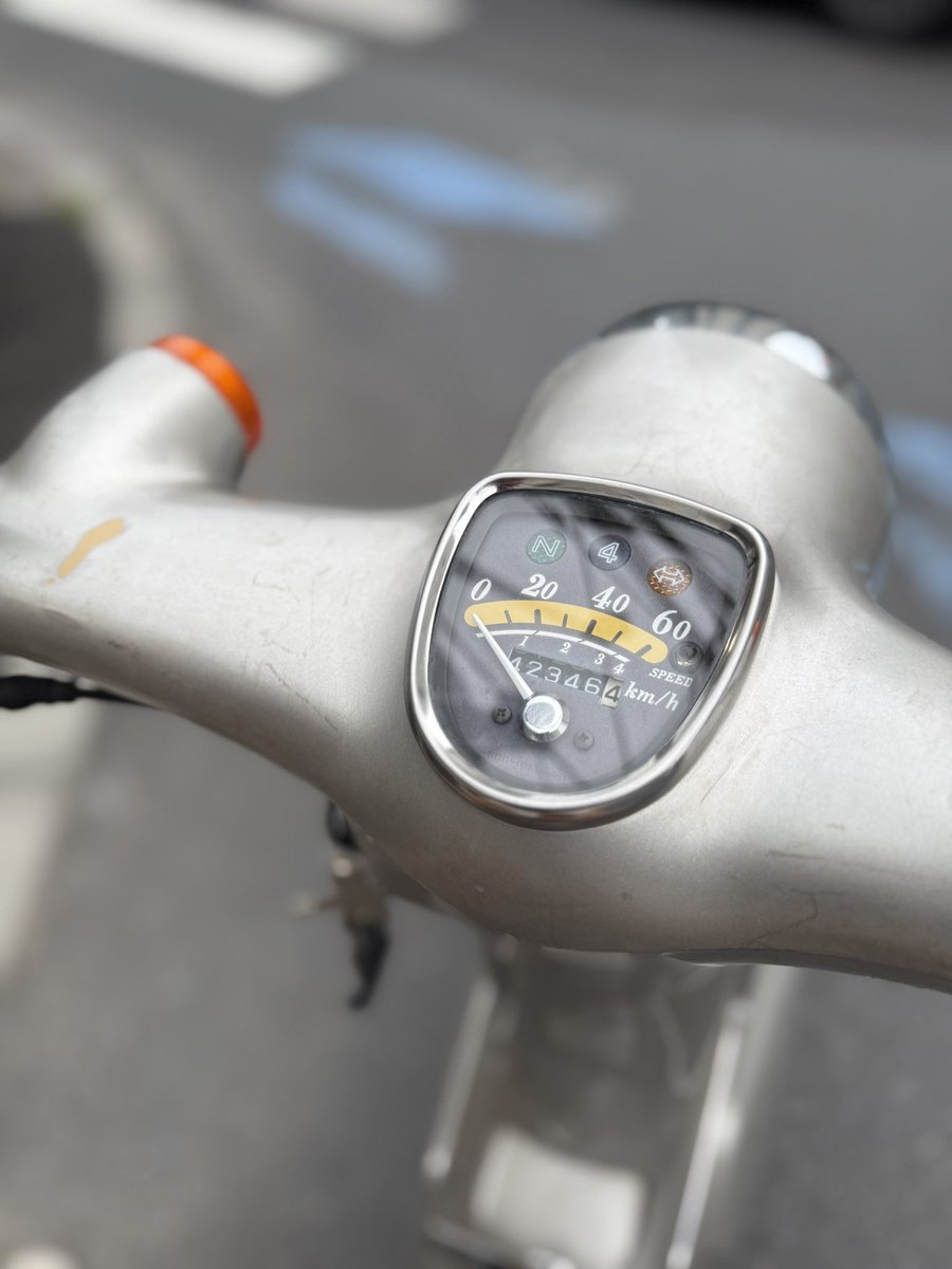 10年以上乗り続けてるリルカブ
多少のアレはあるが、大きな故障はほぼない🛵

さすが世界のHONDAですね

これからも街乗りよろしくです

#リトルカブ