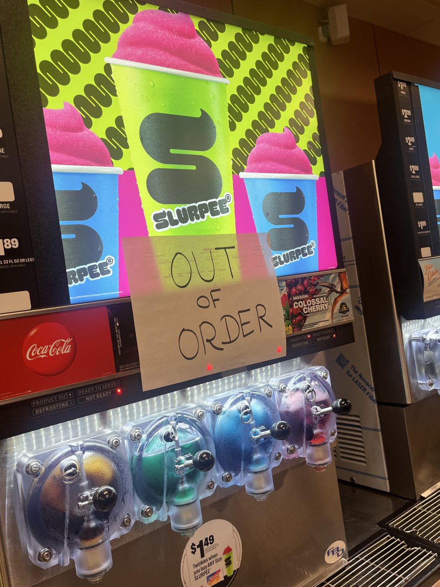 KwaniALunis's tweet image. Iβm convinced 7/11 day is just a scam to get you in the store
I went to three locations & they were all βout of orderβ/ran out of small cups π
