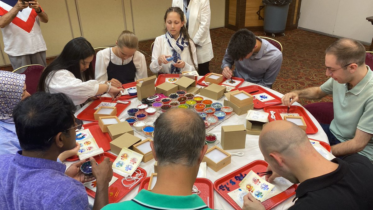 niagaraf's tweet photo. The Niagara Foundation welcomed high schoolers from diverse faiths for an inspiring interfaith gathering with meaningful dialogue &amp; creative art! 

Huge thanks to the students for their energy &amp; to the mentors for their amazing support.

#InterfaithYouth #hizmetcares #Dialogue https://t.co/BNBMPnNGNT