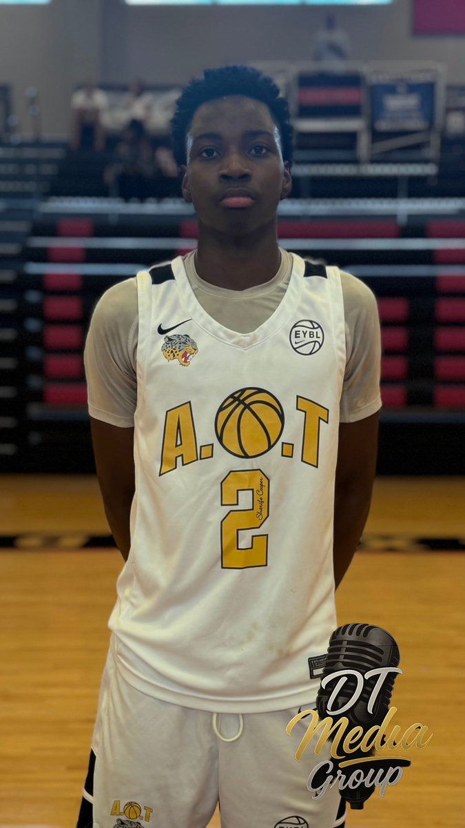 Shaheen Barbosa – Class of 2029 | AOT, Central Fellowship Christian Academy

Shaheen Barbosa <a href="/ShaheemBarbosa/">Shaheem Barbosa</a> has an amazing handle and a high-level feel for the game, reading the floor with precision to create scoring opportunities for teammates. He’s a true floor general who