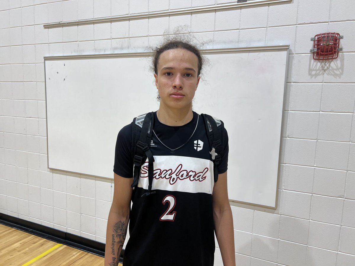 🏀Standouts🏀 ⁦<a href="/PHCircuit/">Prep Hoops Circuit 🏀</a>⁩ 

@cameronwolf34 10 points &amp; did all the little things

⁦<a href="/artiecarlowjr/">Artie Carlow</a>⁩ 25 points, 4 triples, cash from FT-line

⁦<a href="/beckettpfau11/">Beckett Pfau</a>⁩ 16 points, 10 of those in first half, high NRG

#PrepHoops2k25 ⁦<a href="/CoachLuke40/">Luke Moormann</a>⁩
