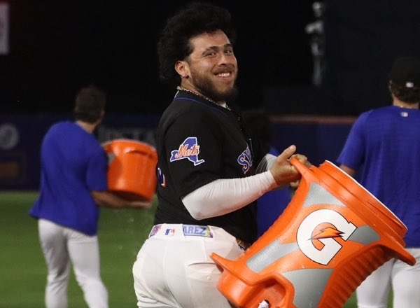 SyracuseMets's tweet image. well well well