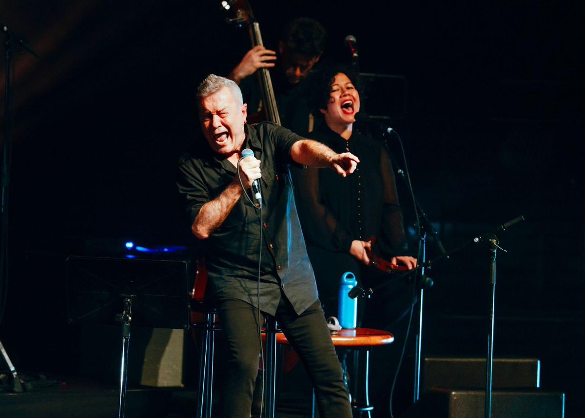 JimmyBarnes's tweet image. Happy Birthday @MahaliaBarnes. You are a beautiful soul, a powerhouse singer, an amazing manager, and the best daughter a father could wish for xx