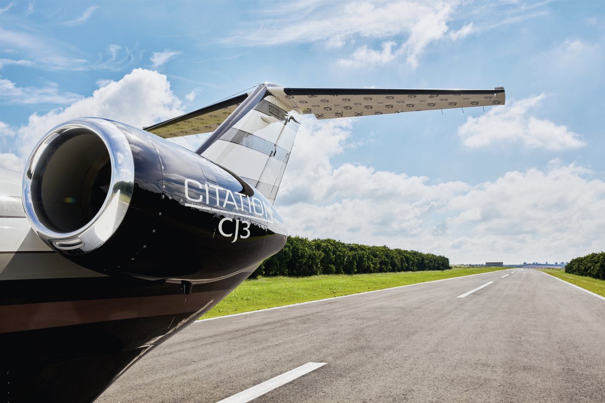 Cessna's tweet image. Powerful. Precise. Efficient.
The Citation CJ3 Gen3 includes @GarminAviation Autothrottles to power your passion and Garmin Emergency Autoland to bring an added layer of confidence to your journey.
Learn more at ➡️ bit.ly/CJ3Gen3.
#cessna #flygarmin
