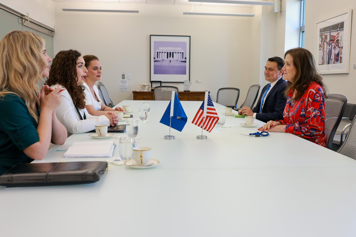USUN's tweet image. Honored to meet with Kosovo President @VjosaOsmaniPRKS. The United States counts Kosovo as a close strategic partner and is strongly committed to its full recognition within the United Nations. The time to close UNMIK is now.