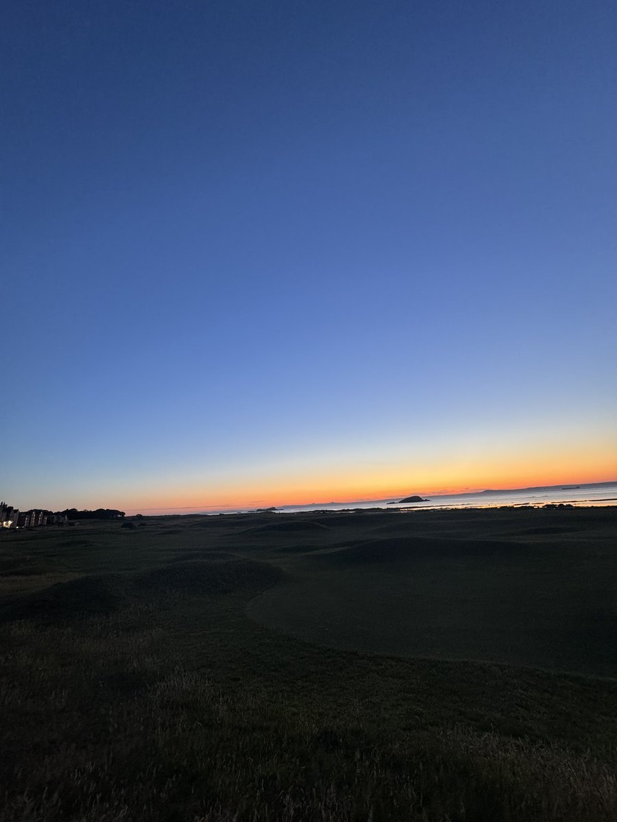 bianca_nobilo's tweet image. Dad - daughter time at the Scottish Open @frank_nobilo ❤️⛳️