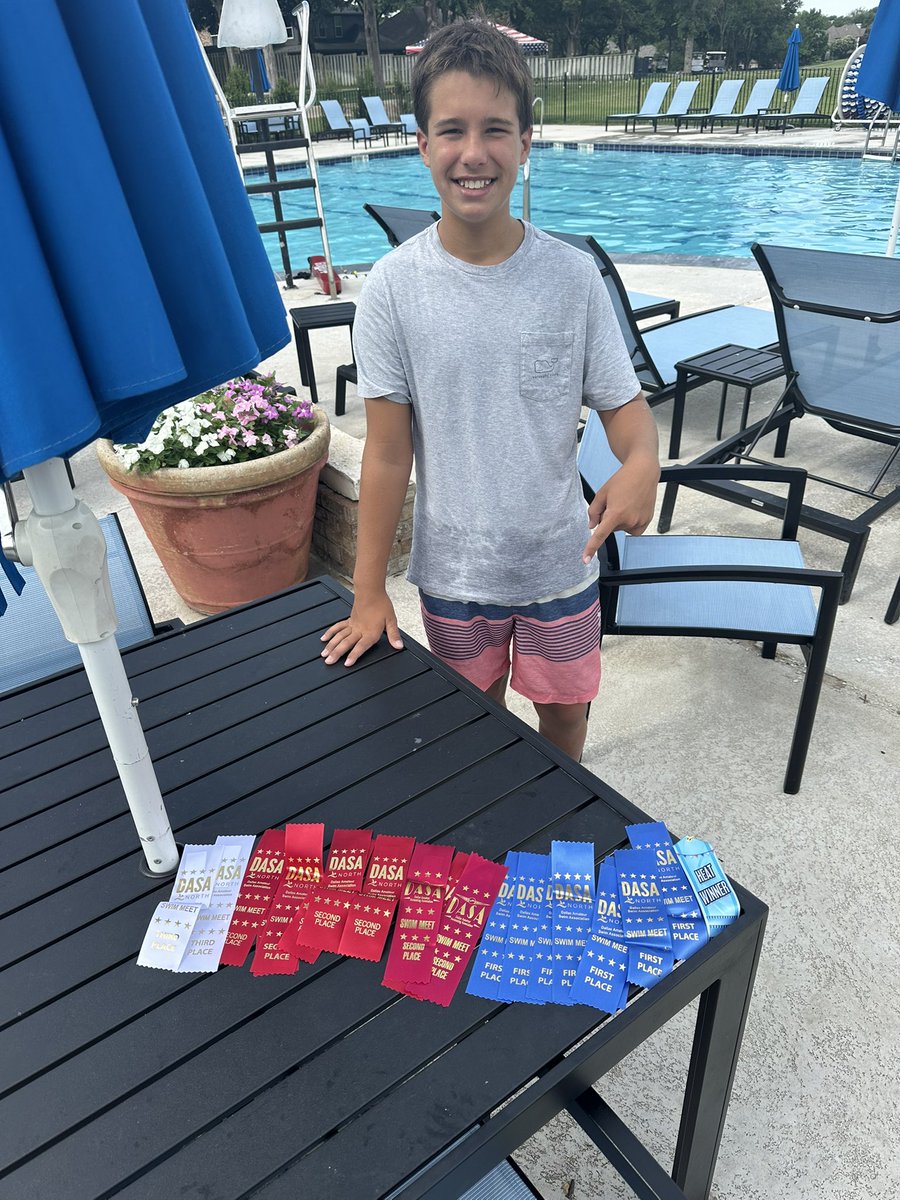 FrazierForTexas's tweet image. We’re all super proud of G-Man and his swim team season efforts!  Finished up today at districts against some serious competition.  Congratulations my man 🥇