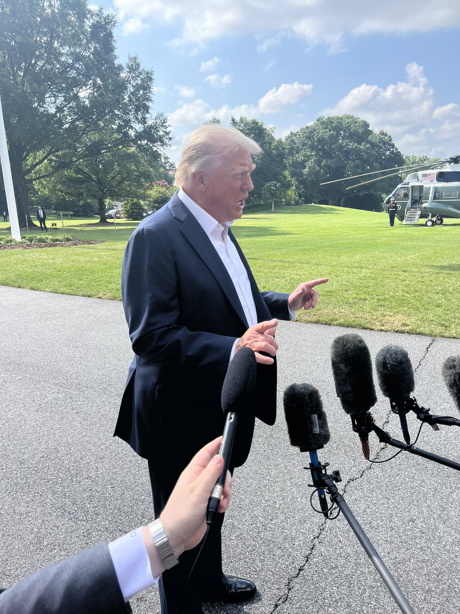 Gilbertson_DC's tweet image. Some images today before @POTUS’s White House departure