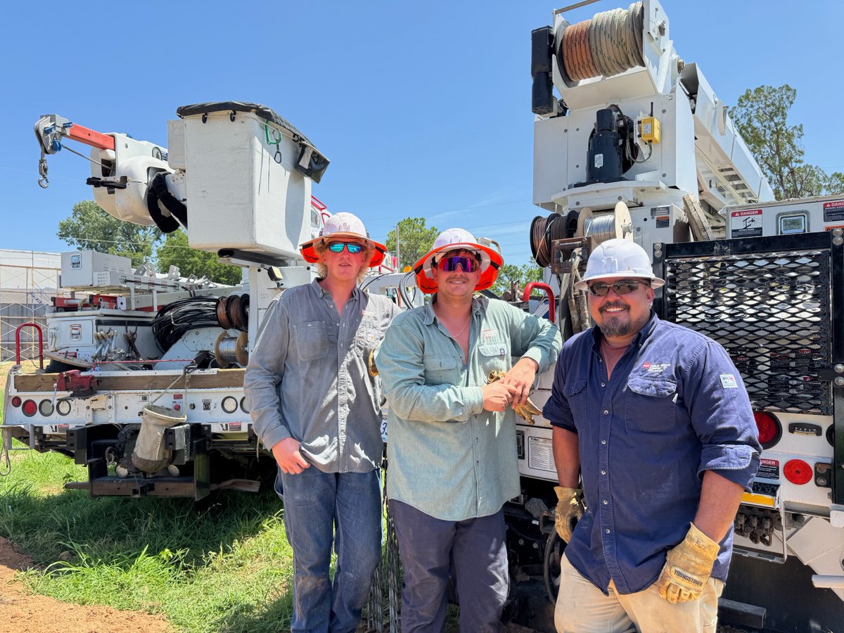 PSOklahoma's tweet image. Say 👋 to AJ, Levi and Pancho! They’ve been working hard in the Tulsa heat this week. Now, they're headed home to Hugo. Safe travels, guys! #PSOklahoma