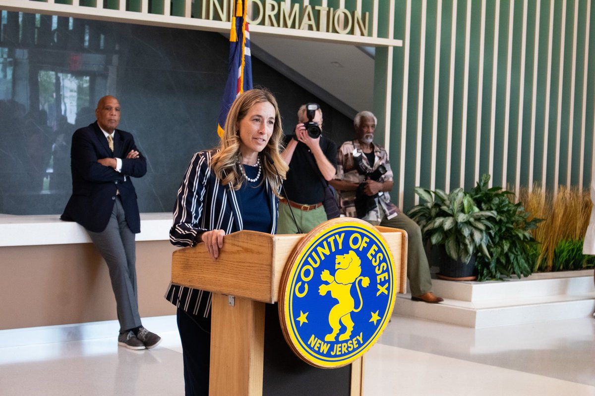RepSherrill's tweet image. Senator Wynona Lipman was a relentless fighter for NJ families, and the Wynona Lipman Family Courthouse will carry on that legacy by continuing the work Wynona dedicated her life to.
Thank you to @Joe_D_EssexExec, @ECCommissioners, and everyone in Essex County who made this…