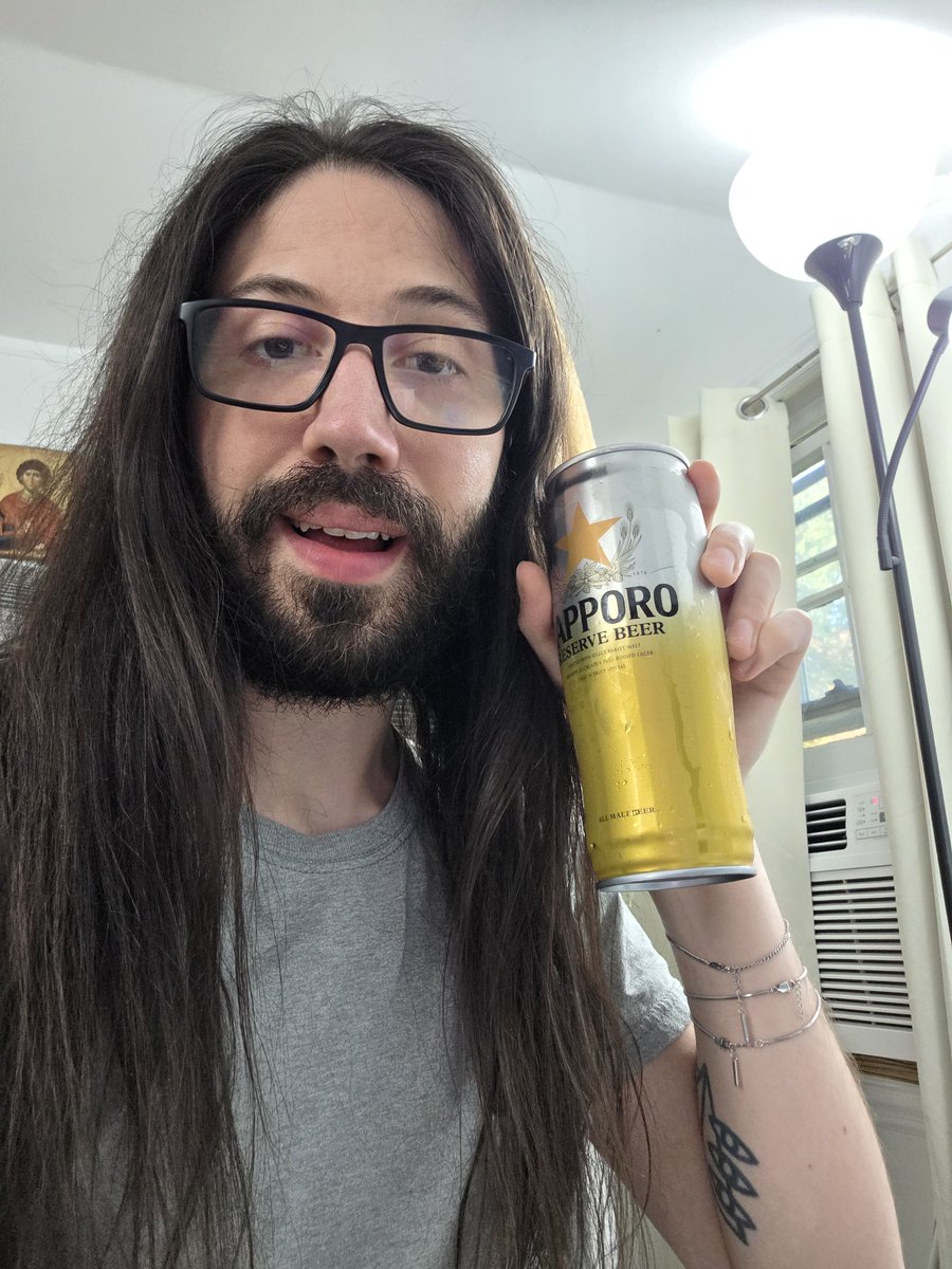 harrygoboom's tweet image. #fridaynight #happycouple