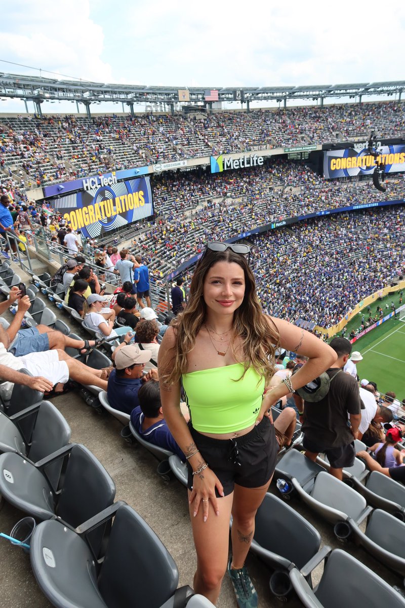 letxcomment's tweet image. ja sinto saudades do Mundial de Clubes, confesso 🖤