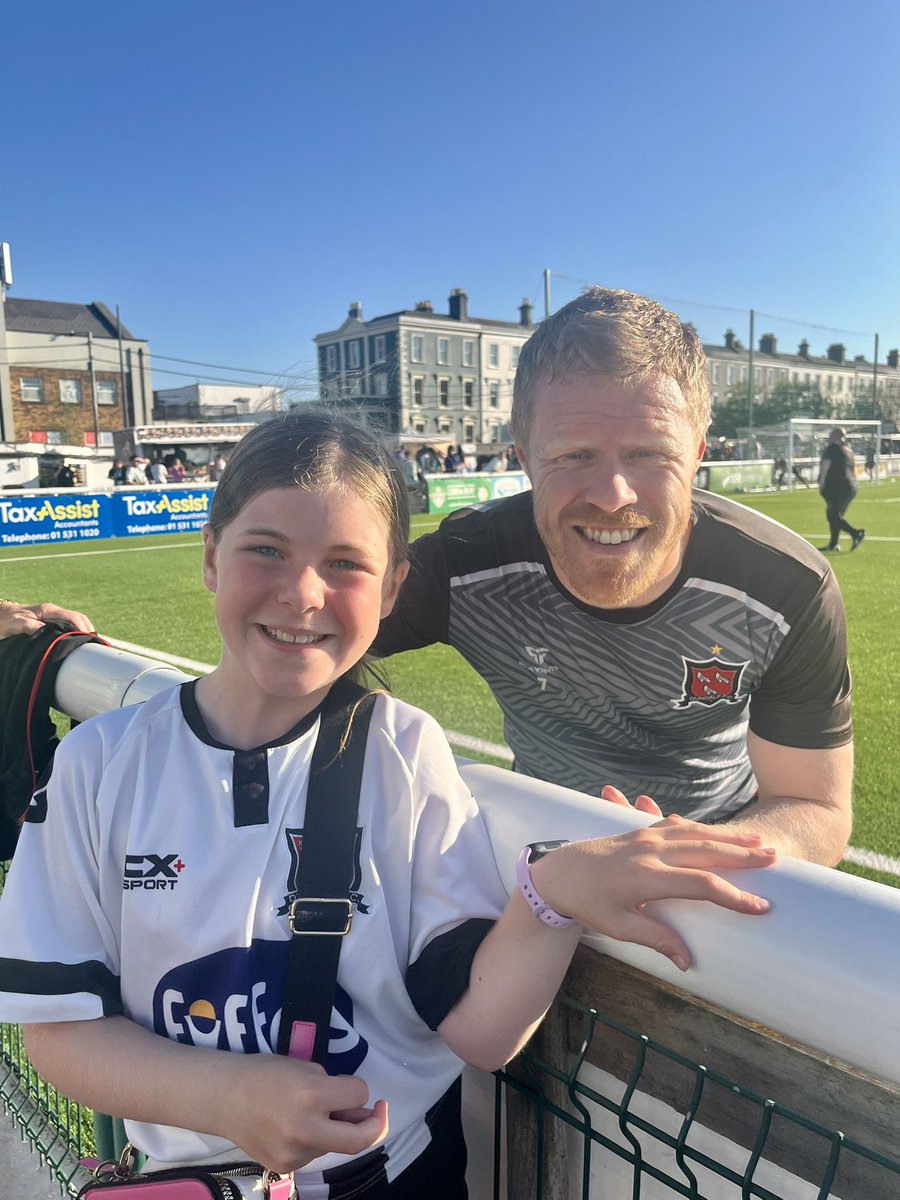 rorygils6's tweet image. Just not our night. Bray keeper outstanding. Not for the want of effort and on another night you win by a couple. Thanks to Daryl for making Emma’s night. @DundalkFC