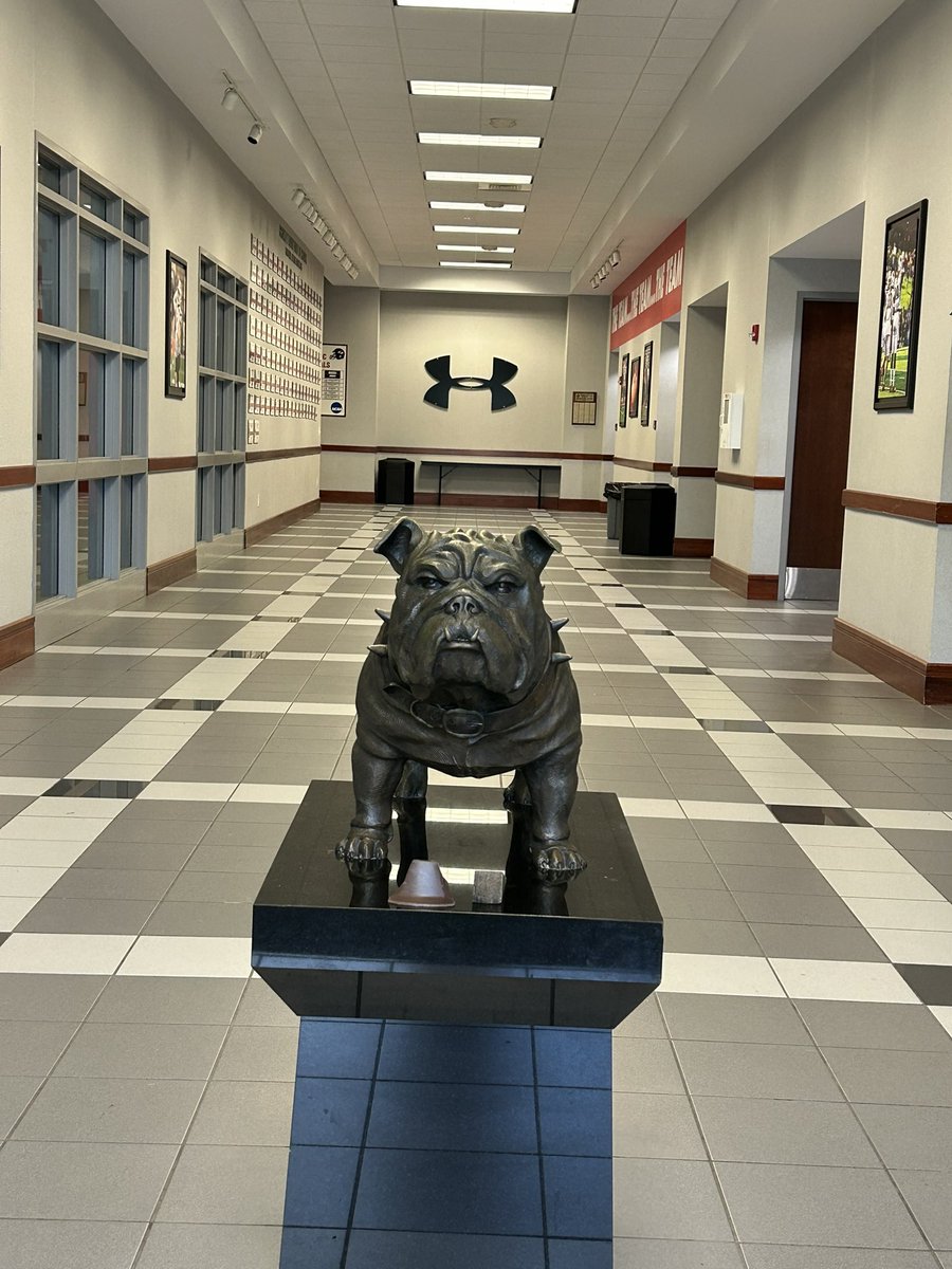 TheREALCoach_B's tweet image. Had a great day with @CoachTylerJohns and @GWUFootball Enjoyed talking ball. Thanks to @CoachReisert for the hospitality coach.