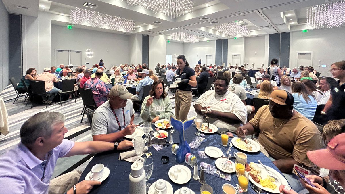 FCA would like to thank the Mississippi Natural Gas Association for inviting us to play a small part in their annual members conference in Perdido Bay. 
We are so appreciative of the opportunity to facilitate the leadership development time and share at the closing prayer
