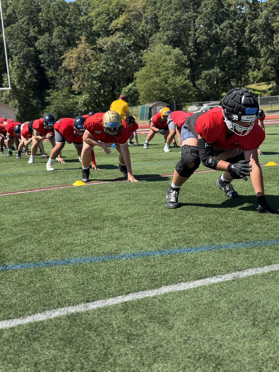 The Salem sun is blisteringly hot, but the kids attending Trench Camp are learning a lot!

The best coaches in the game with the accolades to show it, ask your kids anything after our camp, and they’re sure to know it!

Trench Camp 2025 is off to a great start!