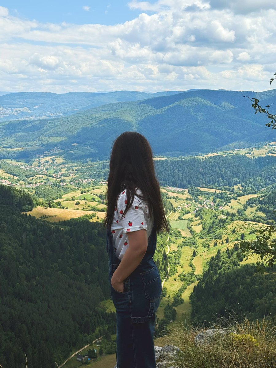 LinuxSeb's tweet image. What European country am I in