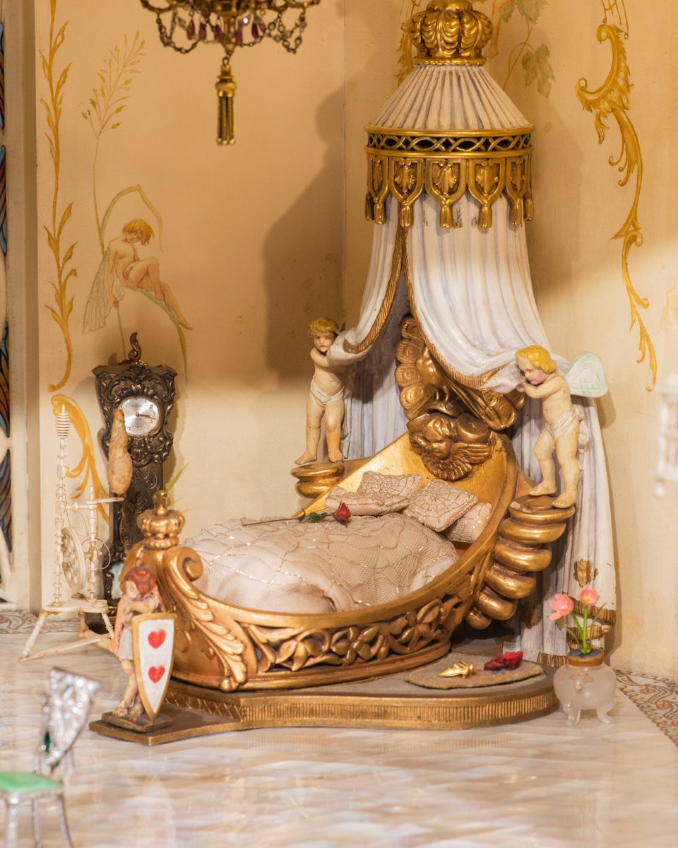 msichicago's tweet image. POV: You're about to get your honk shoo honk shoo on in the Fairy Castle.