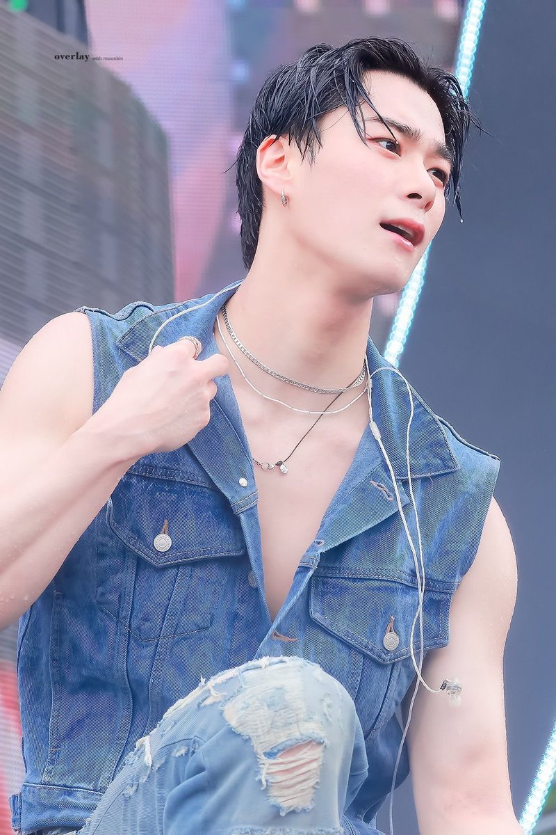 moonbin archive™️ tweet media