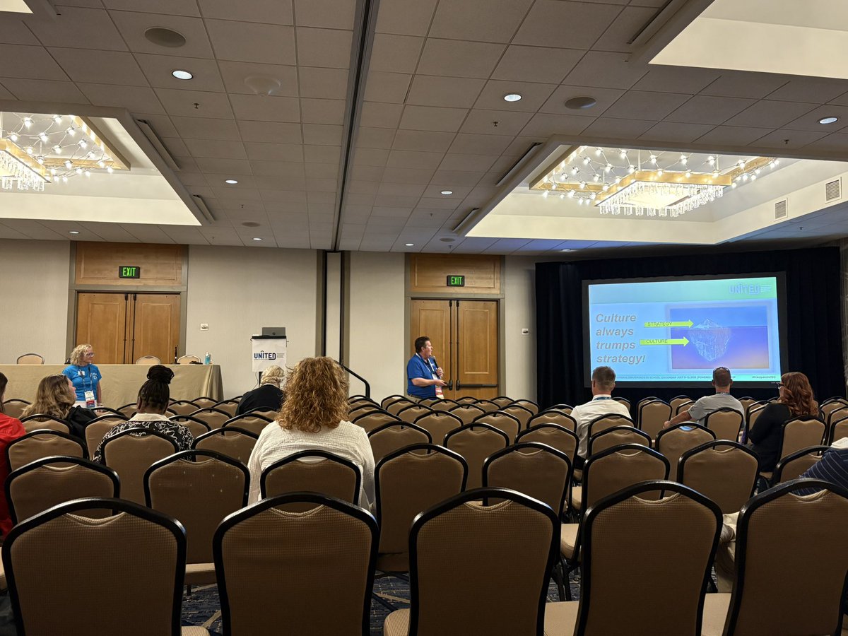 BenFeeney's tweet image. Solid presentation on building a positive and collaborative culture in our schools from my friends @derrickLawson62 and @marypatcumming. Great insights on prioritizing people and relationships! @NASSP #UNITED2025