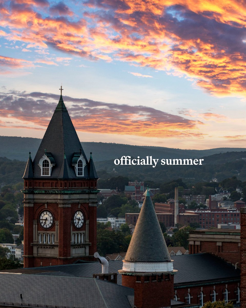 College of the Holy Cross (@holy_cross) on Twitter photo a weekend without rain?! officially summer on The Hill, indeed 
#happyfriday a weekend without rain?! officially summer on The Hill, indeed 
#happyfriday