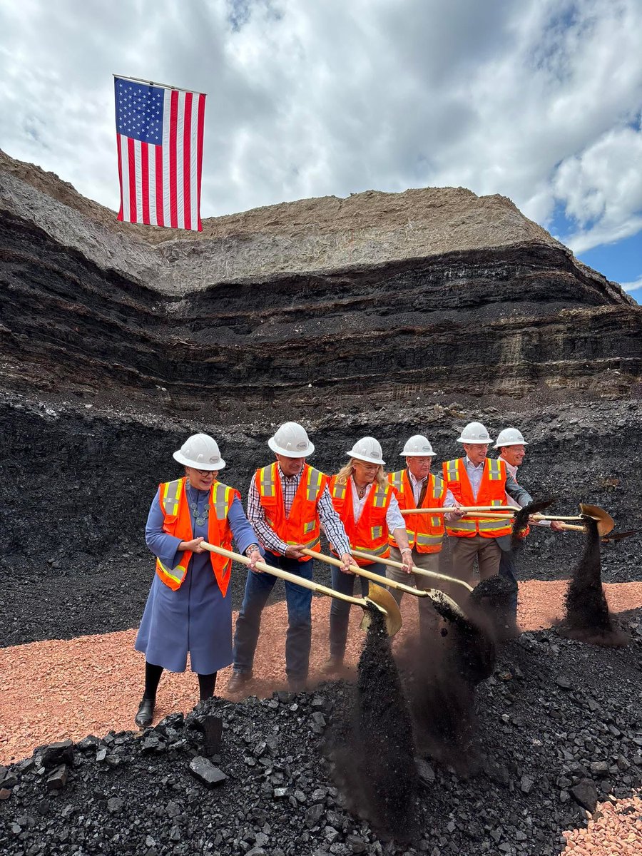 RepHageman's tweet image. I was proud to attend the ribbon-cutting ceremony for the Brook Mine Rare Earth Project with Ramaco.
This historic milestone marks a major step in securing American energy independence and unlocking Wyoming’s vast mineral potential. Let’s keep powering the future right here at…