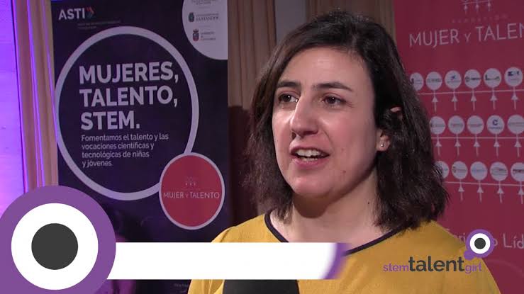 Ultravioleta_radio (@ultravioletafm) on Twitter photo ¡AL AIRE!
No te pierdas a la Dra. Alicia Calderón platicándonos sobre ese apenas 4% del universo que creemos conocer.
Solo en <a href="/RadioUdeG/">Radio Universidad de Guadalajara</a>
<a href="/dimeChascona/">Anabel Casillas</a> <a href="/aquelricardo/">Ricardo</a> <a href="/AzaelSG/">Azael López</a> <a href="/Fabianecr/">Fabián Cázares</a> ¡AL AIRE!
No te pierdas a la Dra. Alicia Calderón platicándonos sobre ese apenas 4% del universo que creemos conocer.
Solo en <a href="/RadioUdeG/">Radio Universidad de Guadalajara</a>
<a href="/dimeChascona/">Anabel Casillas</a> <a href="/aquelricardo/">Ricardo</a> <a href="/AzaelSG/">Azael López</a> <a href="/Fabianecr/">Fabián Cázares</a>