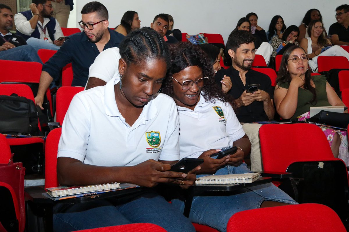 Secretaría de Gobierno de Cali (@gobiernocali) on Twitter photo Gracias a la invitación de <a href="/FundaForoSurocc/">Fundación Foro Capítulo Suroccidente</a> y <a href="/FundacionPlan/">Fundación PLAN</a>, compartimos nuestras estrategias para promover el acceso a la información y a los procesos de contratación pública con las Alcaldías de Jamundí, Suárez y Buenos Aires (Cauca). ⬇️ Gracias a la invitación de <a href="/FundaForoSurocc/">Fundación Foro Capítulo Suroccidente</a> y <a href="/FundacionPlan/">Fundación PLAN</a>, compartimos nuestras estrategias para promover el acceso a la información y a los procesos de contratación pública con las Alcaldías de Jamundí, Suárez y Buenos Aires (Cauca). ⬇️