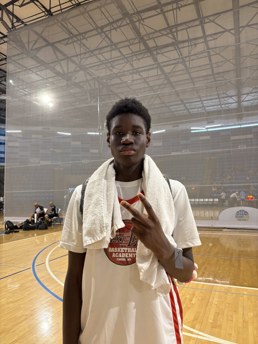 Hardwood Events (@hardwoodevents) on Twitter photo 𝐇𝐚𝐫𝐝𝐰𝐨𝐨𝐝 𝐂𝐥𝐚𝐬𝐬𝐢𝐜 𝟏
<a href="/RL_Hoops/">RecruitLook Hoops</a>
𝐓𝐨𝐩 𝐏𝐞𝐫𝐟𝐨𝐫𝐦𝐞𝐫𝐬 𝐃𝐚𝐲 𝟏
Rudy Kermee
Next Level 15U
Rudy finished with 18 points today. This kid plays hard and crashes the boards relentlessly. He has great athleticism and plays above the rim.
@rudykermee 𝐇𝐚𝐫𝐝𝐰𝐨𝐨𝐝 𝐂𝐥𝐚𝐬𝐬𝐢𝐜 𝟏
<a href="/RL_Hoops/">RecruitLook Hoops</a>
𝐓𝐨𝐩 𝐏𝐞𝐫𝐟𝐨𝐫𝐦𝐞𝐫𝐬 𝐃𝐚𝐲 𝟏
Rudy Kermee
Next Level 15U
Rudy finished with 18 points today. This kid plays hard and crashes the boards relentlessly. He has great athleticism and plays above the rim.
@rudykermee