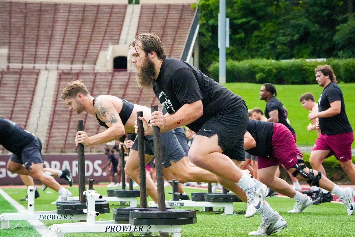 LafColFootball's tweet image. Working into the weekend at Fisher!!
#RollPards #ClimbTheHill