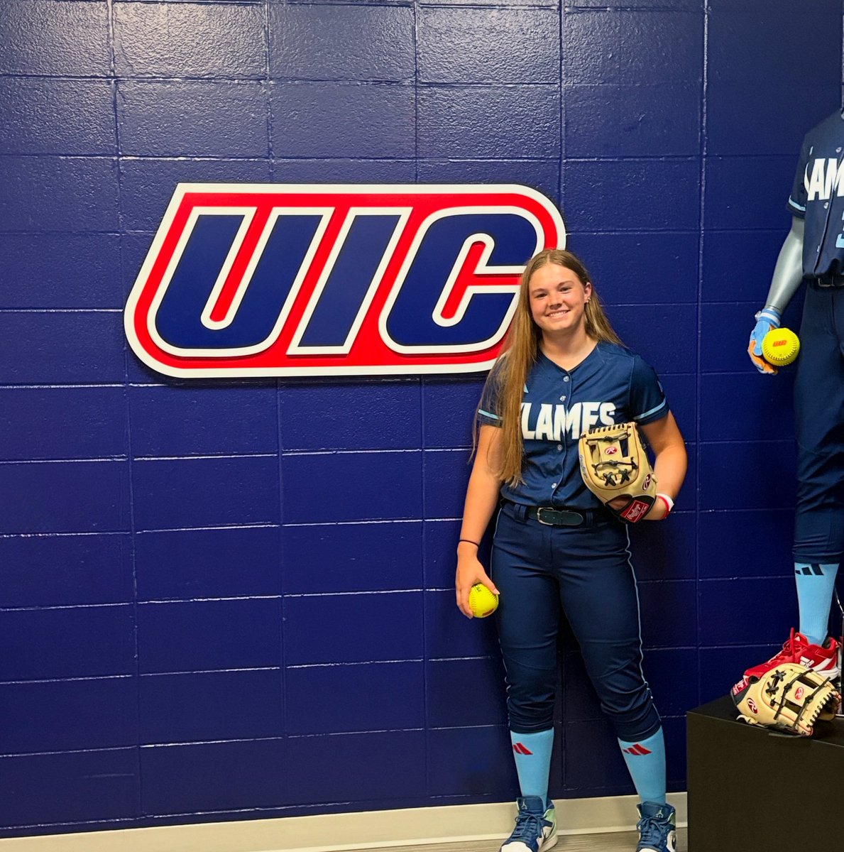 Ashley Ellevog (@ashleyellevog26) on Twitter photo I am so excited to announce that I will be continuing my academic and athletic journey at the University of Illinois Chicago! I am so excited to play in the city I grew up in along with the one and only <a href="/CoachC_Meg/">Megan Coronado</a>! Go flames! β€οΈπ I am so excited to announce that I will be continuing my academic and athletic journey at the University of Illinois Chicago! I am so excited to play in the city I grew up in along with the one and only <a href="/CoachC_Meg/">Megan Coronado</a>! Go flames! β€οΈπ