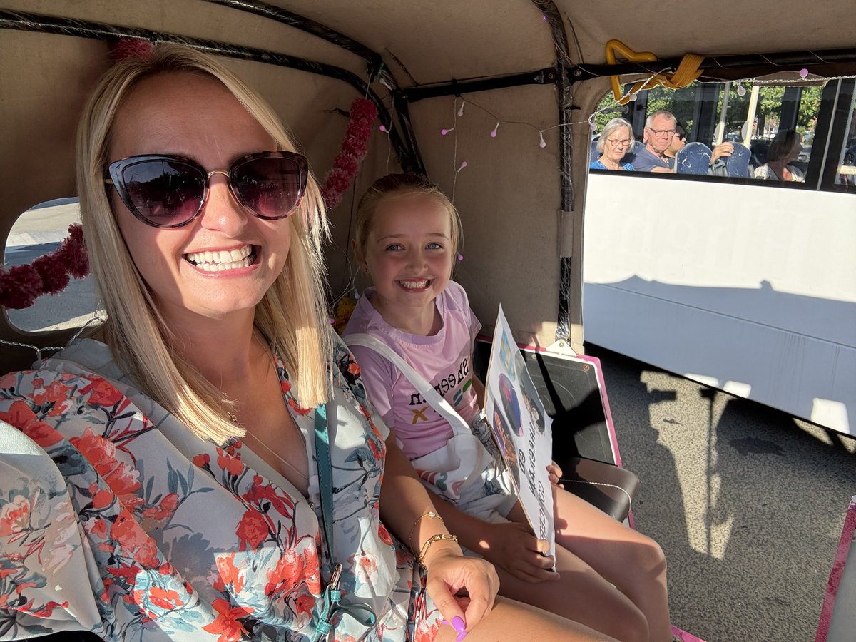 Stephanie tweet media