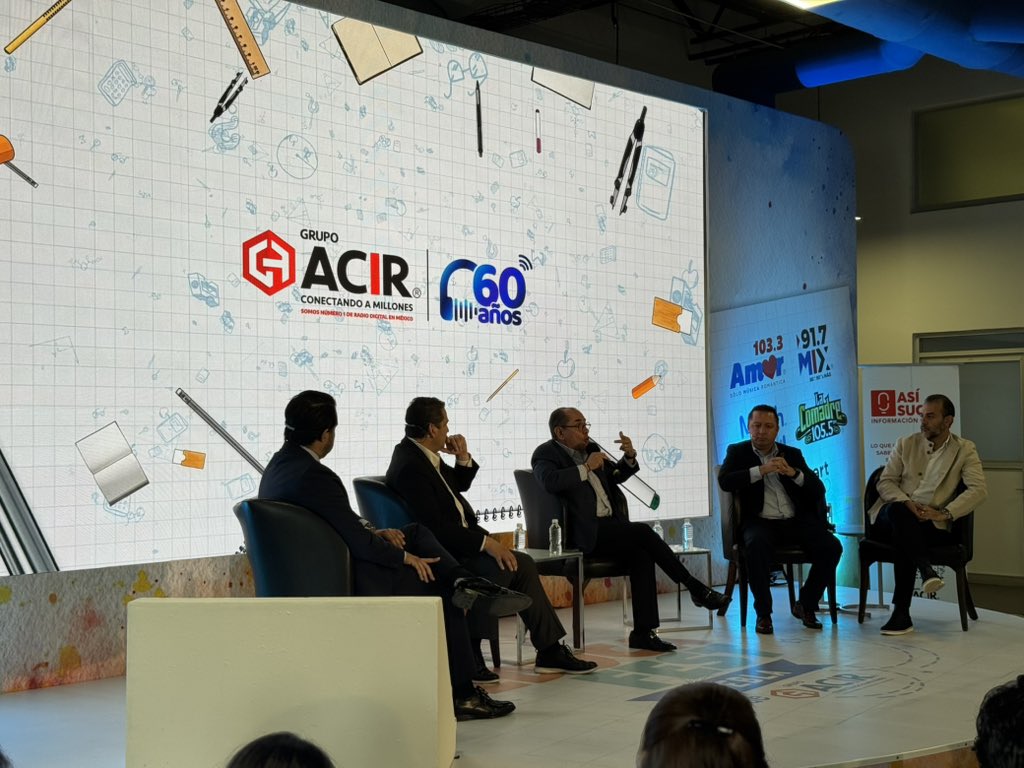 CCE Puebla (@ccepuebla) on Twitter photo Convencidos de que la disposición, preparación y capacitación son elementos indispensables para que los egresados se inserten de forma efectiva en el #SectorProductivo el presidente del <a href="/CCEPuebla/">CCE Puebla</a> <a href="/HectorASanchezM/">Héctor A. Sánchez M</a> participó en #EducaFest organizado por <a href="/carlosmartinh/">Carlos Martin Huerta</a> para Convencidos de que la disposición, preparación y capacitación son elementos indispensables para que los egresados se inserten de forma efectiva en el #SectorProductivo el presidente del <a href="/CCEPuebla/">CCE Puebla</a> <a href="/HectorASanchezM/">Héctor A. Sánchez M</a> participó en #EducaFest organizado por <a href="/carlosmartinh/">Carlos Martin Huerta</a> para