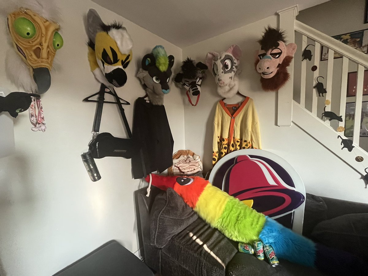⭐️Zero Dealing @ LvFC/ AnthrOhio⭐️ (@zeroremnants) on Twitter photo In case you’ve ever wondered what the vibes are like in <a href="/kitodiet/">Godless Thot 😍</a> and I’s house this pretty much sums it up In case you’ve ever wondered what the vibes are like in <a href="/kitodiet/">Godless Thot 😍</a> and I’s house this pretty much sums it up