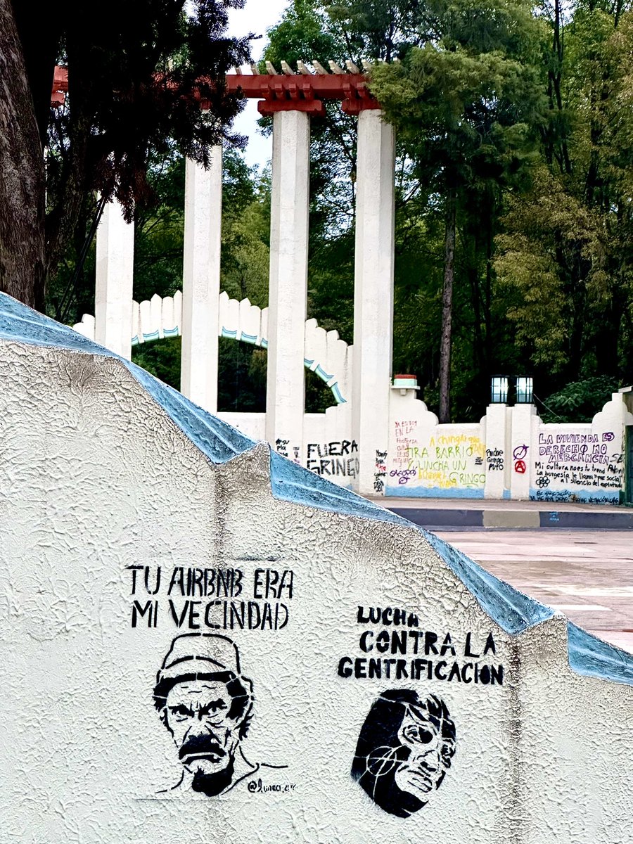 Estoy en contra de la #gentrificación y arrebato al derecho de la vivienda por medio de artilugios legalioides para despojar y entregar a manera de alquiler o venta los hogares que por derecho le corresponden a muchas familias que ya fueron desplazadas…

#gentrificacioncdmx 😡🤬