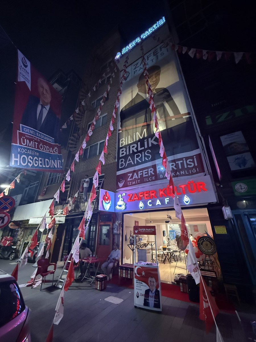 Av.Ender Oğuz (@avenderouz1) on Twitter photo Çalışmalar durmaksızın devam ediyor!
Yarın sabah otağımızı açıyoruz!
Yiğit teşkilat mensuplarım ile gurur duyuyorum varolsunlar!
<a href="/zaferpartisi41/">Zafer Partisi Kocaeli İl Başkanlığı</a> <a href="/umitozdag/">Ümit Özdağ</a> <a href="/zaferpartisi/">Zafer Partisi</a> Çalışmalar durmaksızın devam ediyor!
Yarın sabah otağımızı açıyoruz!
Yiğit teşkilat mensuplarım ile gurur duyuyorum varolsunlar!
<a href="/zaferpartisi41/">Zafer Partisi Kocaeli İl Başkanlığı</a> <a href="/umitozdag/">Ümit Özdağ</a> <a href="/zaferpartisi/">Zafer Partisi</a>