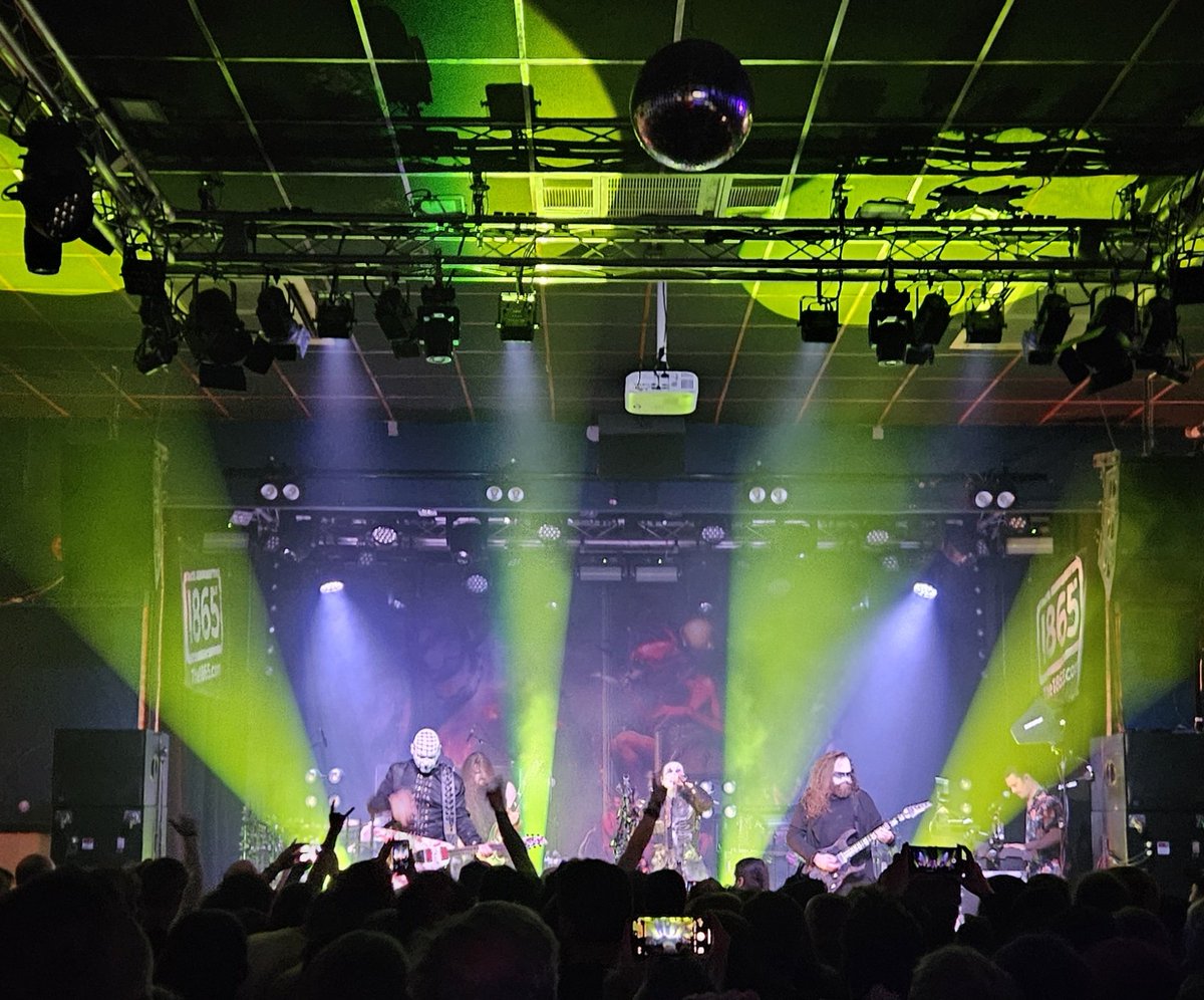 CartwrightJon's tweet image. Great evening watching Nervosa then @CradleofFilth in Southampton tonight