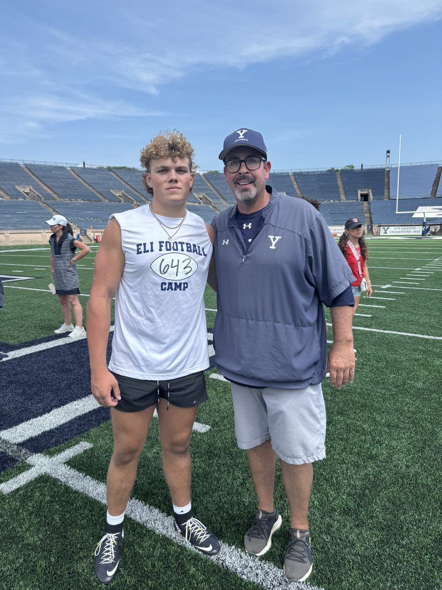 BargyHarrison's tweet image. Great day out at Yale. Thank you @coach_smcgowan and @CoachCiotti11 for the work and techniques. Loved everything! Looking forward to connecting soon.
@coachrsmith12 @freezysmalls @coachcilumba