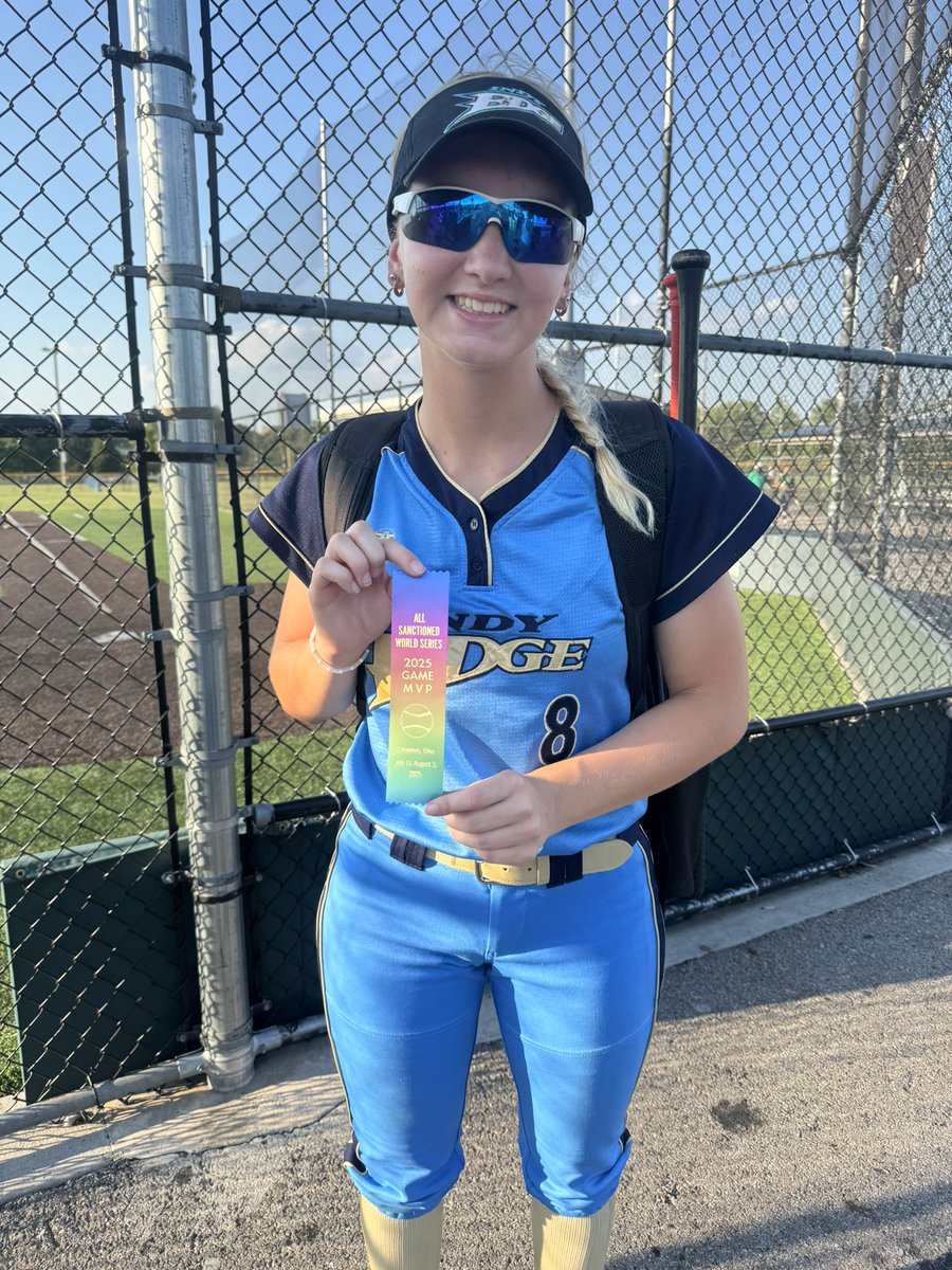 oliviaschaadt08's tweet photo. A huge thank you to the opposing team, Ohio Sting-Webb for nominating me as the game MVP for our pool play game this evening! @KenyonSoftball @CoachMillerKCSB @riley_55_ @GyreneSoftball @TyMedina34 @CoWSoftball @DenisonSoftball @CoachOzbun @Coach_Henery @EckerdSoftball @MichelleFrew7 @GC_SoftballTeam @ODU_Softball @stephenoswald2 @Yeo_Softball @FloridaTechSB @ValSilvestrini @GC__Softball
