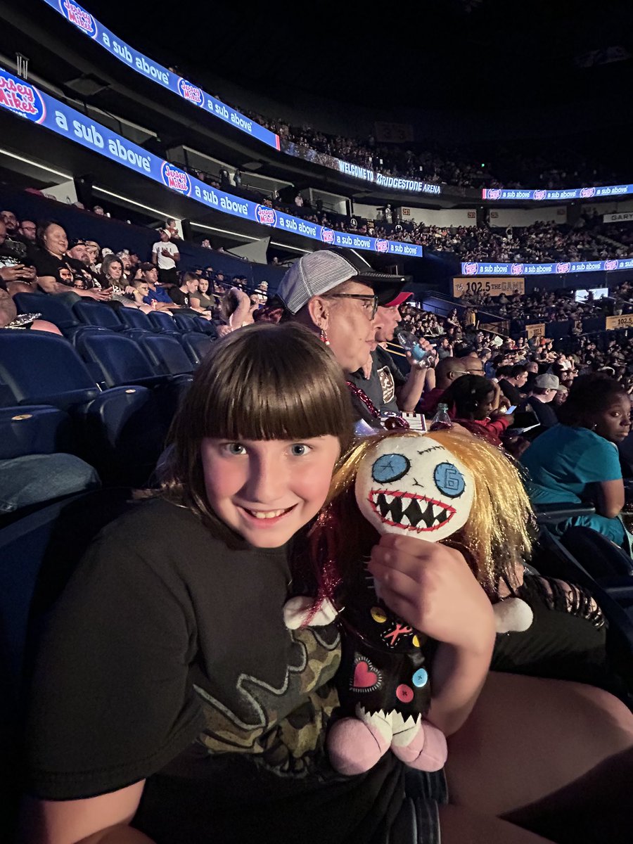 Jsnyder41's tweet image. #SmackDown She’s ready! @AlexaBliss_WWE