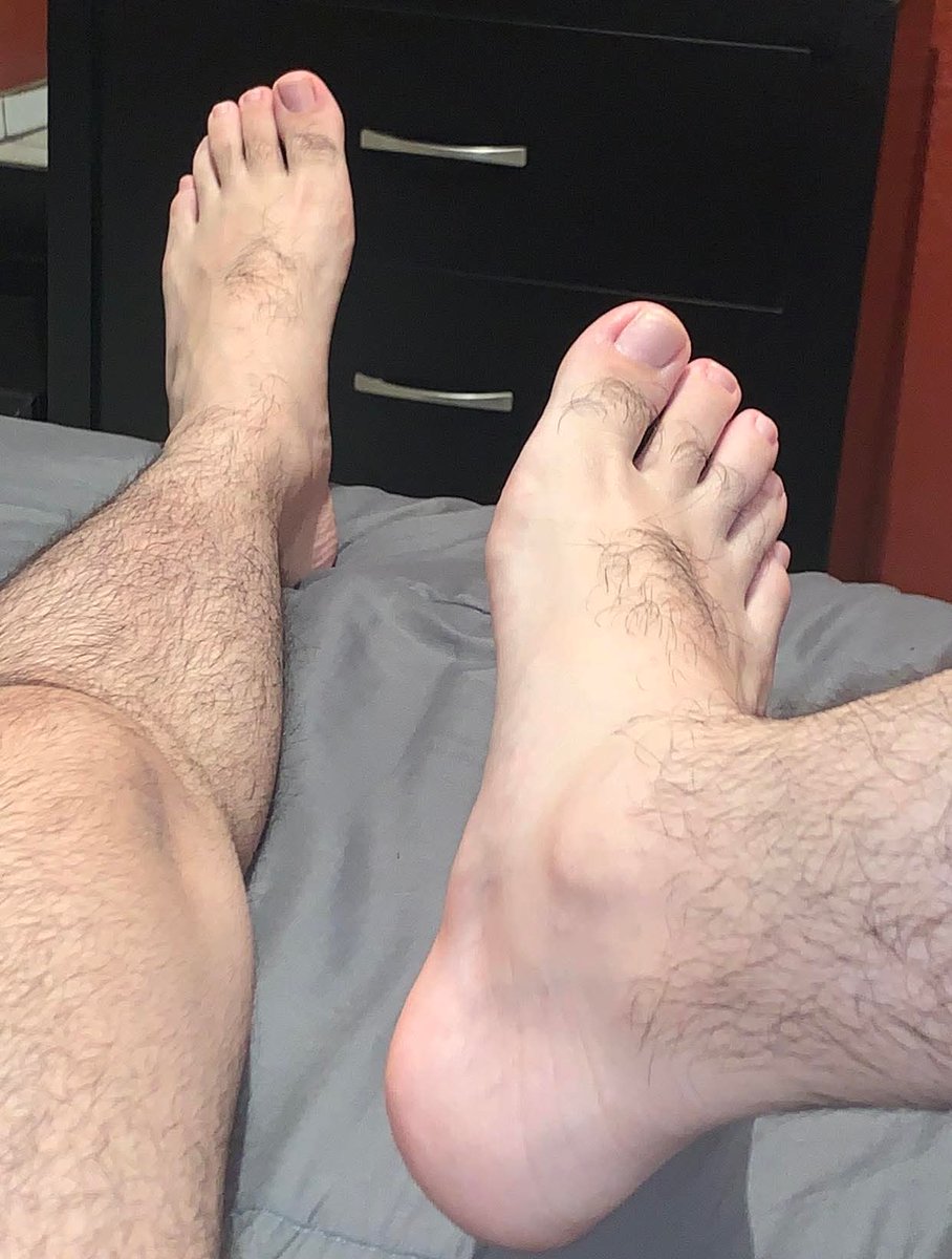 QLOTEBB's tweet image. Ya se la saben fetichistas. 🦶🦶🦶🥵🥵🥵🥵