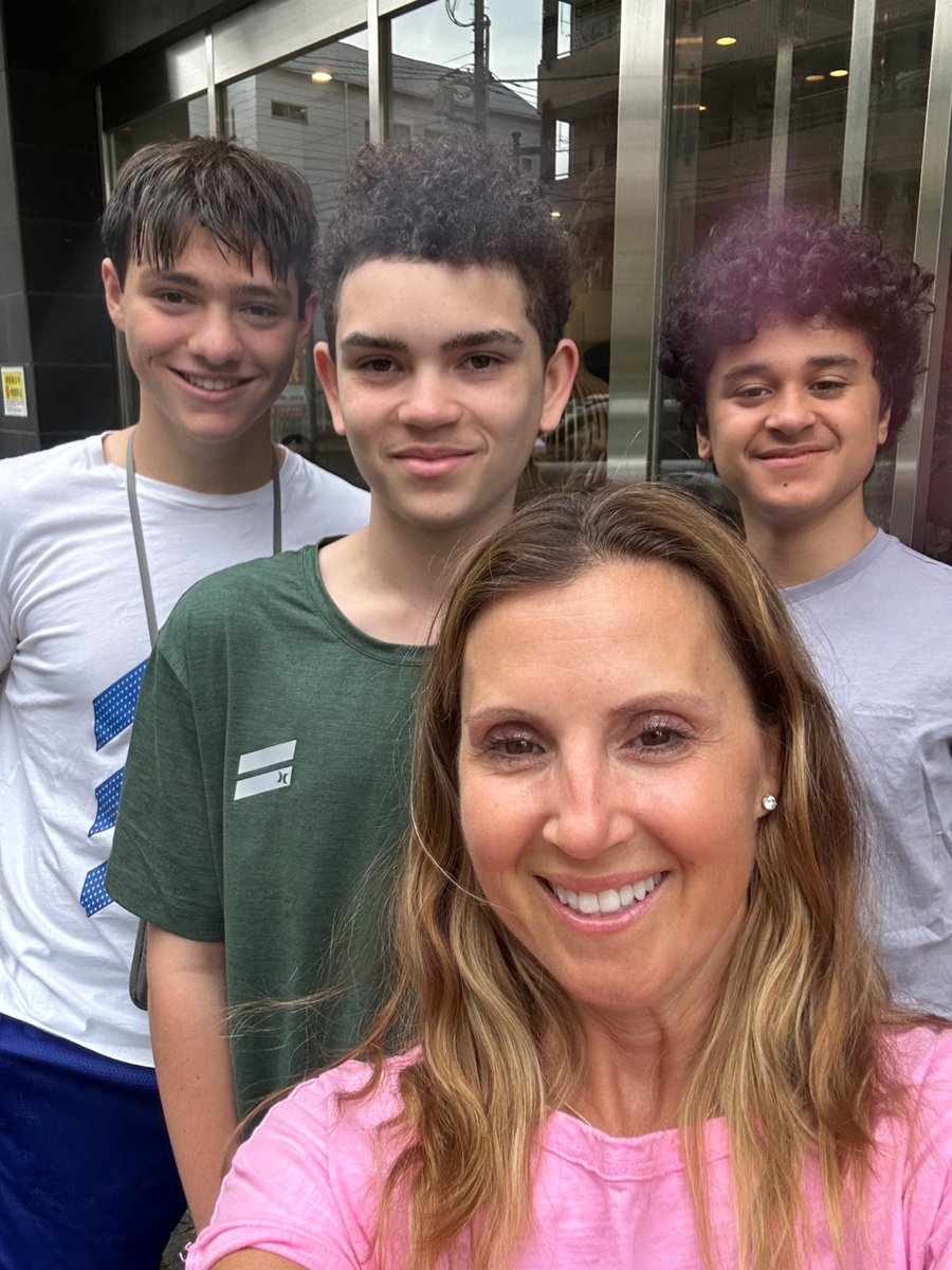Amy Thompson (@thomsbots) on Twitter photo Tokyo, you're treating us well! 👋 First few days with our high school group and @EFTours are going smoothly. So much to see! <a href="/lesliebrophy/">Leslie Brophy</a> <a href="/tmccarthy5210/">Tim McCarthy</a> #EFTours #TravelGoals Tokyo, you're treating us well! 👋 First few days with our high school group and @EFTours are going smoothly. So much to see! <a href="/lesliebrophy/">Leslie Brophy</a> <a href="/tmccarthy5210/">Tim McCarthy</a> #EFTours #TravelGoals