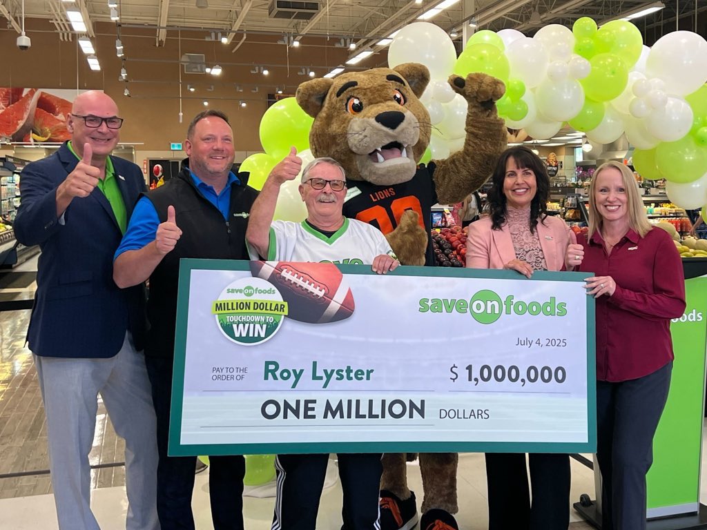 Congratulations to New West native Roy Lyster, the first-ever @SaveOnFoods Million Dollar Touchdown to Win recipient!

#BCLions | #RoarAsOne