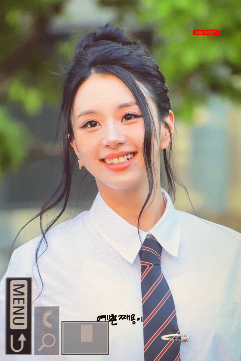 REDPOINT423's tweet image. 250712 λ―Έλν¬λ―Έν
#μ±μ #CHAEYOUNG #γγ§γ¨γ³ #μμ±μ #TWICE