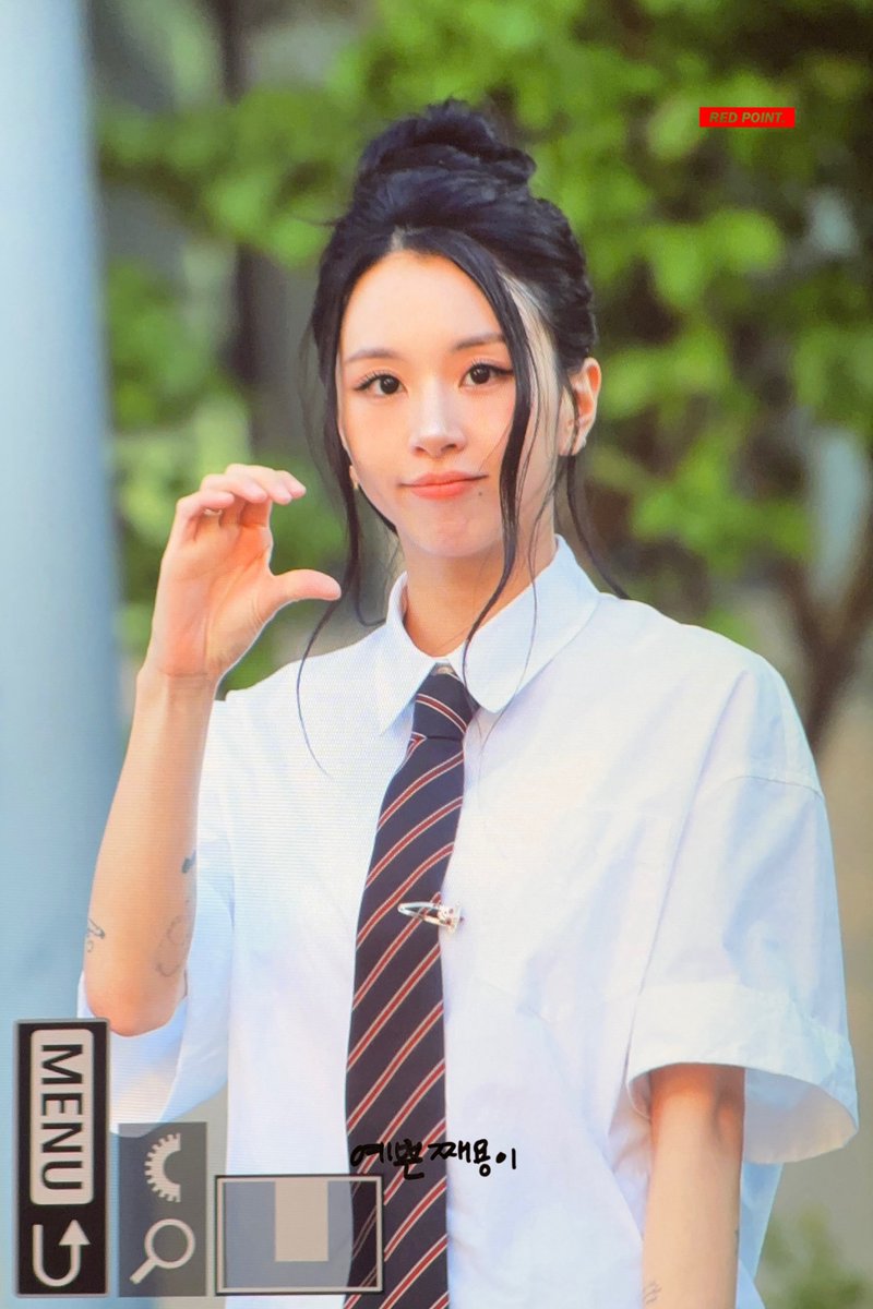 REDPOINT423's tweet image. 250712 λ―Έλν¬λ―Έν
#μ±μ #CHAEYOUNG #γγ§γ¨γ³ #μμ±μ #TWICE