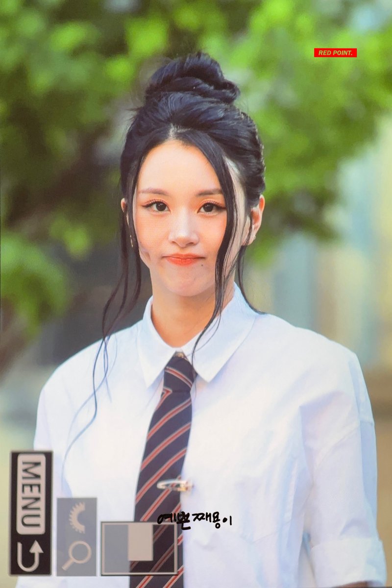 REDPOINT423's tweet image. 250712 λ―Έλν¬λ―Έν
#μ±μ #CHAEYOUNG #γγ§γ¨γ³ #μμ±μ #TWICE
