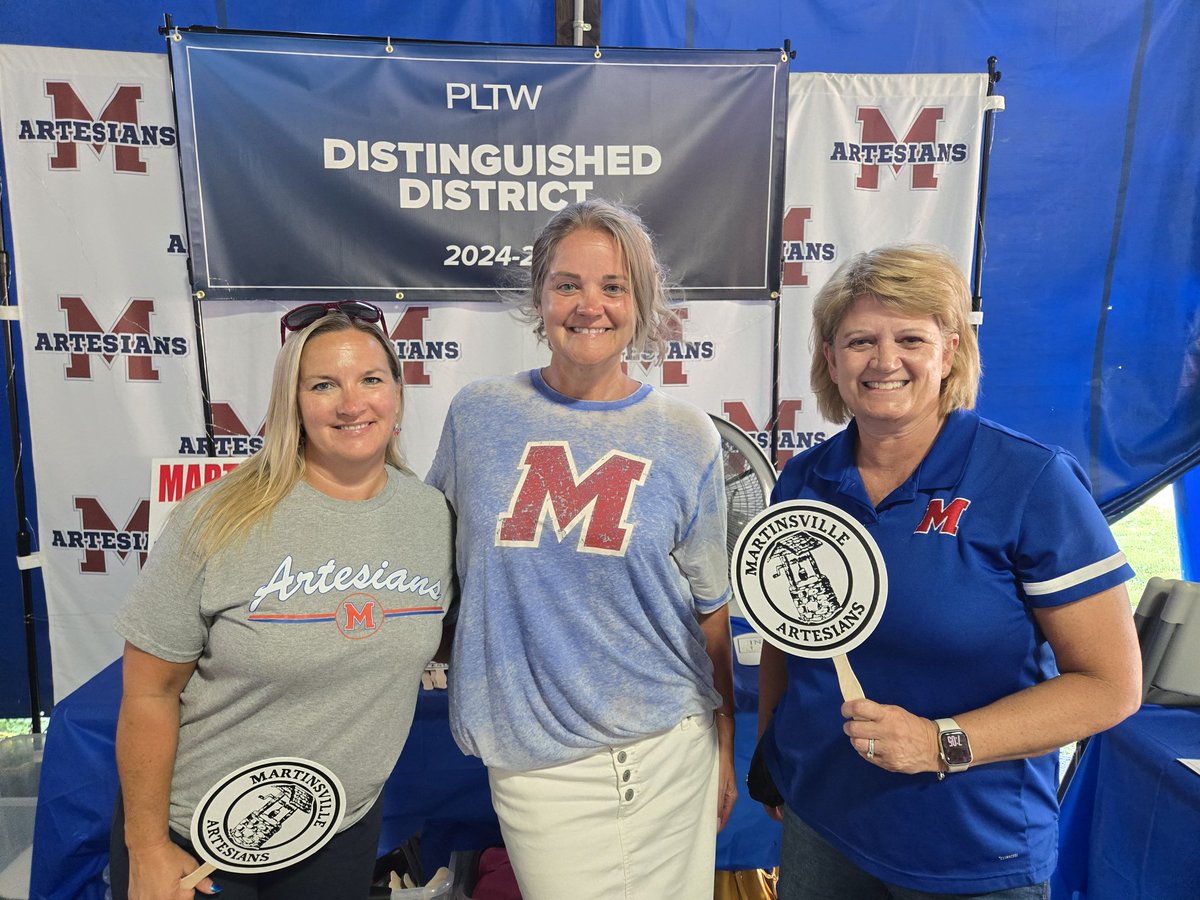 SUZIE LIPPS (@artesiansunited) on Twitter photo MARTINSVILLE SCHOOLS!
Representing at the Morgan County Fair!
#CommunityIsStrength
<a href="/MSDMartinsville/">MSD of Martinsville</a>
<a href="/ericbowlen/">Eric Bowlen</a>
<a href="/ArtesiansUnited/">SUZIE LIPPS</a> MARTINSVILLE SCHOOLS!
Representing at the Morgan County Fair!
#CommunityIsStrength
<a href="/MSDMartinsville/">MSD of Martinsville</a>
<a href="/ericbowlen/">Eric Bowlen</a>
<a href="/ArtesiansUnited/">SUZIE LIPPS</a>