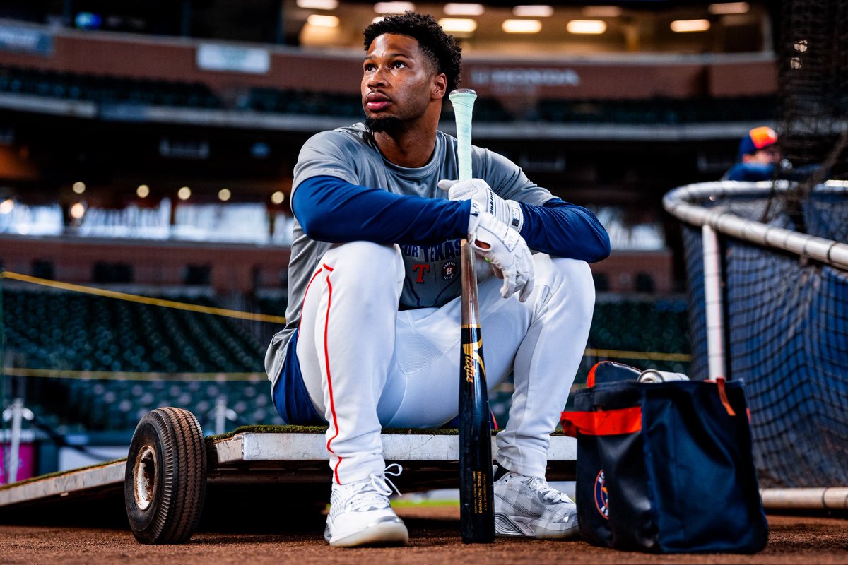 astros's tweet photo. Ready to go. 

#BuiltForThis https://t.co/zzxzn1llnV