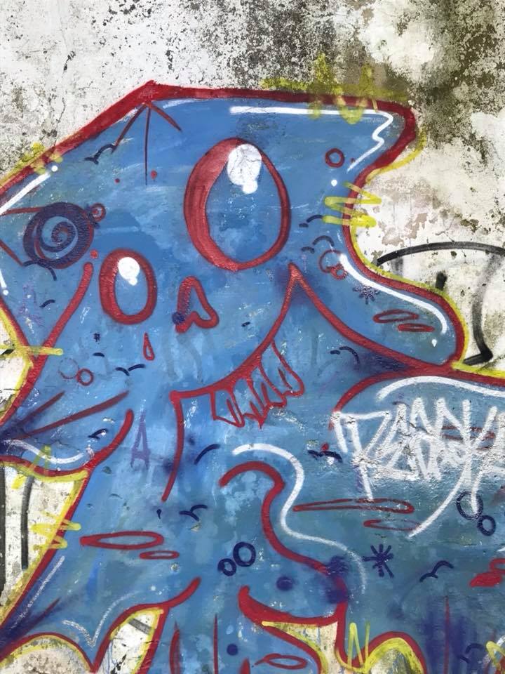 S333MA_'s tweet image. Hi! I&apos;m sema
 I was born in Tucumán, Argentina. I paint on any surface, I also like to paint with light, photography as they say.
I love the art that lives in the streets, and I&apos;m interested in technology, AI and the web3 ecosystem.
Here below a little bit more about me 🫳